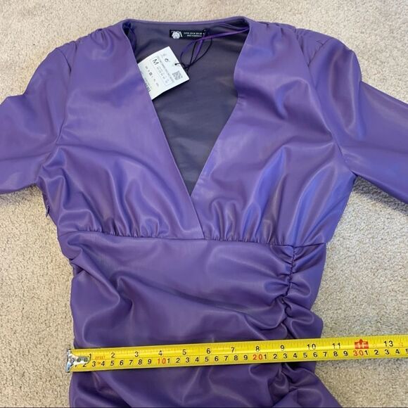 Zara purple faux leather long sleeve V-neck ruched mini dress Sz M NWT - Picture 11 of 13